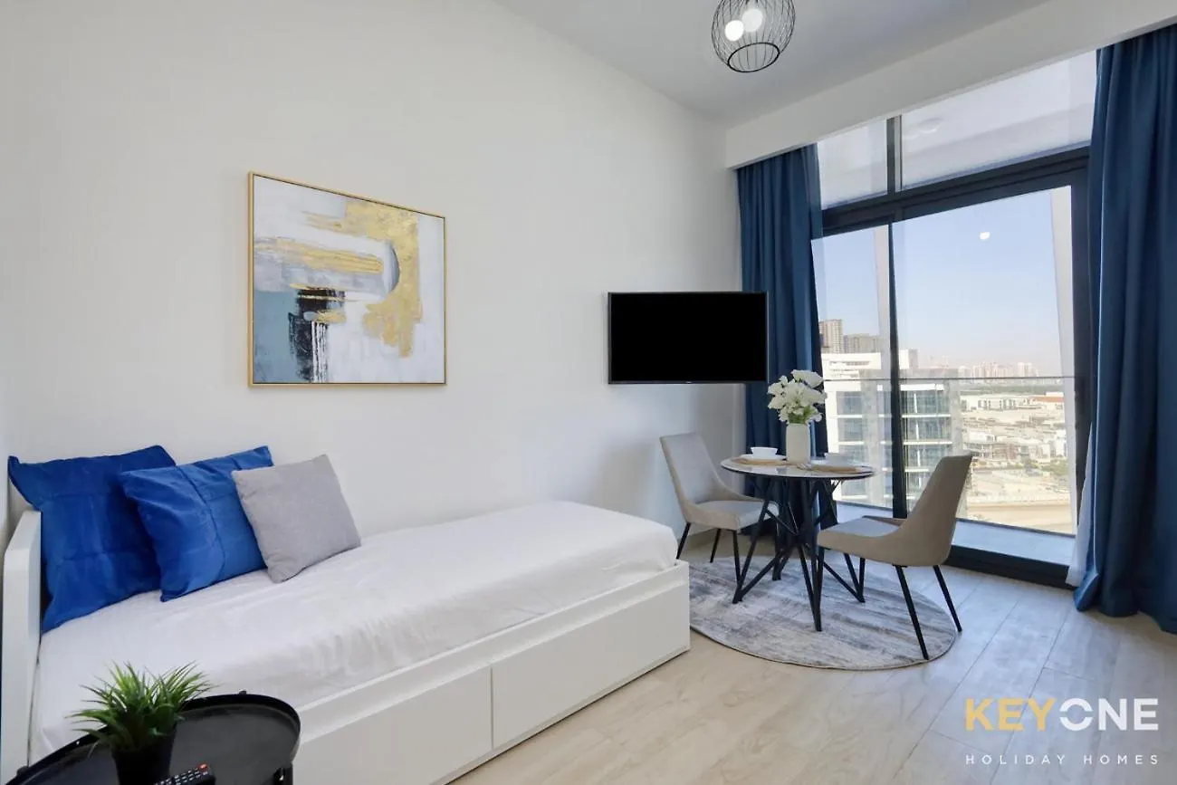Elegant Living At Azizi Riviera Studio 迪拜